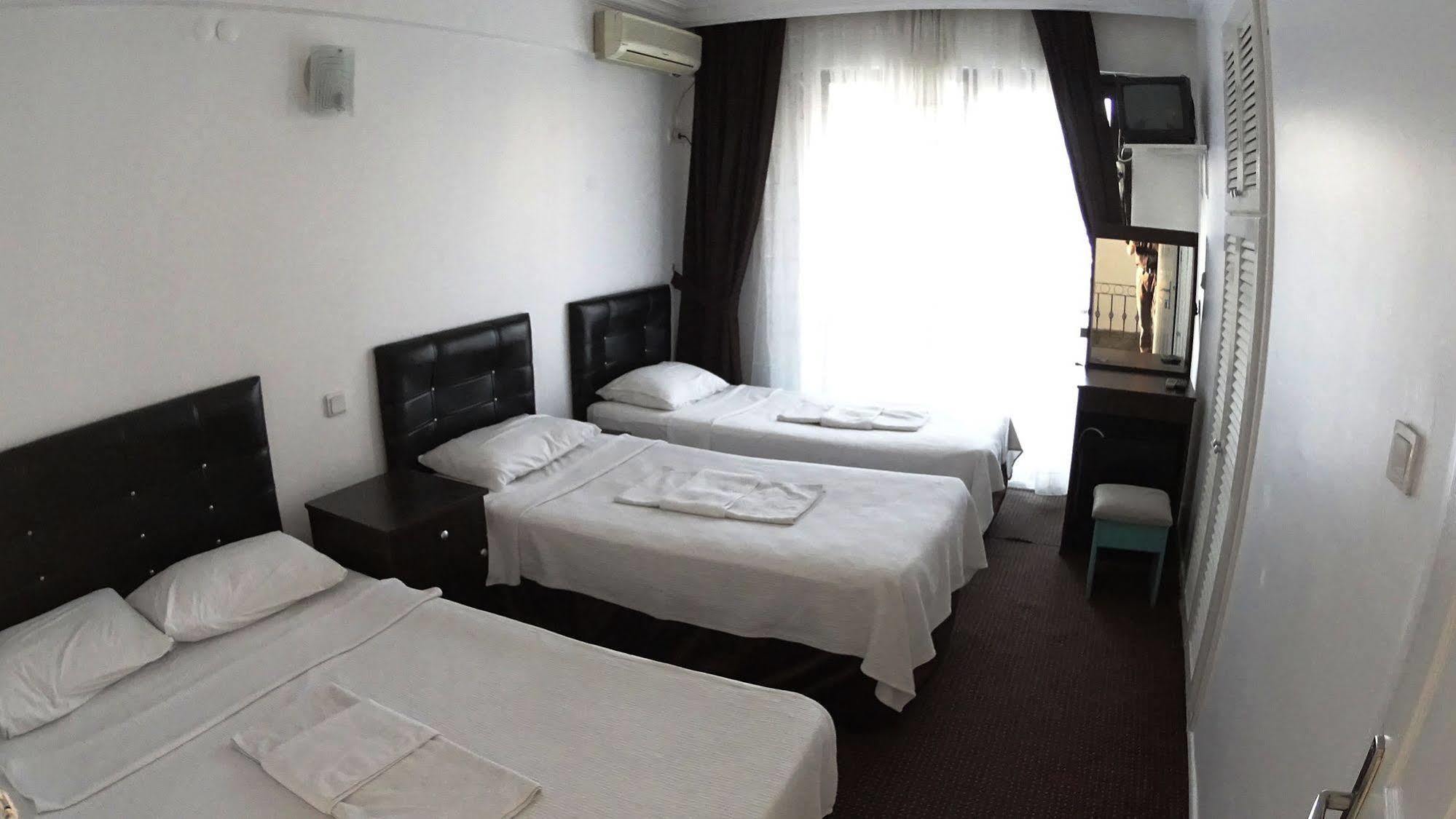 Ada Butik Hotel Кушадаси Екстер'єр фото