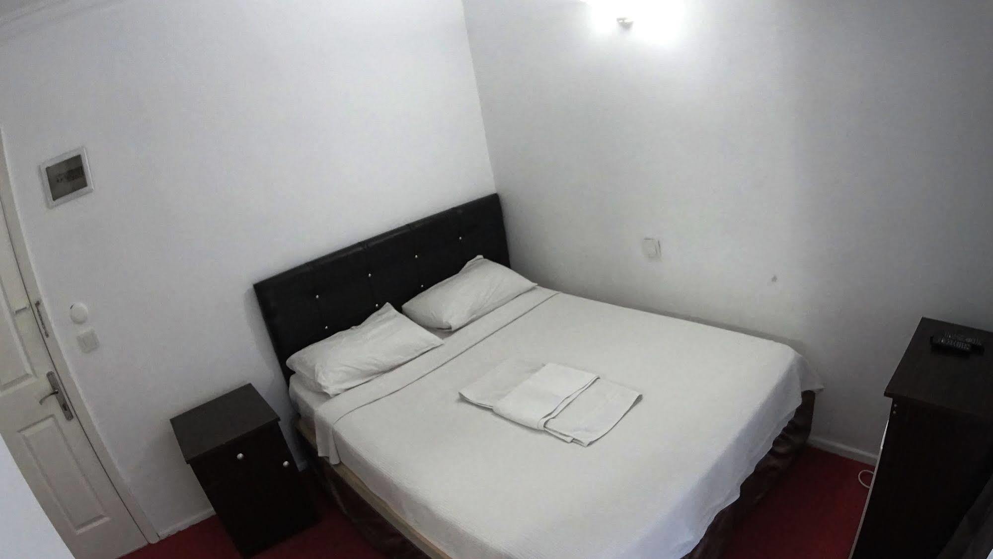 Ada Butik Hotel Кушадаси Екстер'єр фото